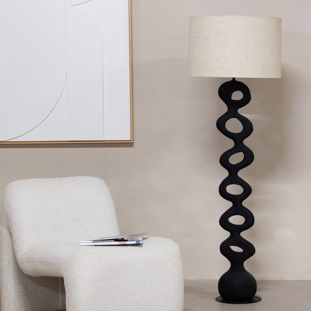 Stehlampe aus Mangoholz 155cm, schwarz - Maisons Du Monde