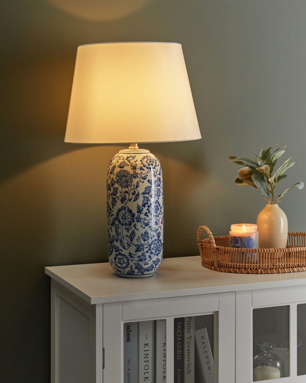 Lampe à poser porcelaine blancbleu — vue 3