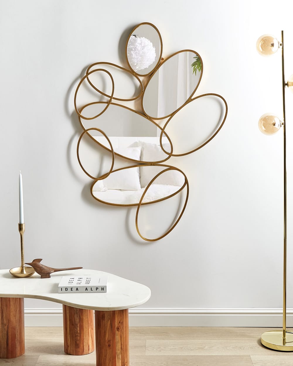 Miroir en métal doré 77x113