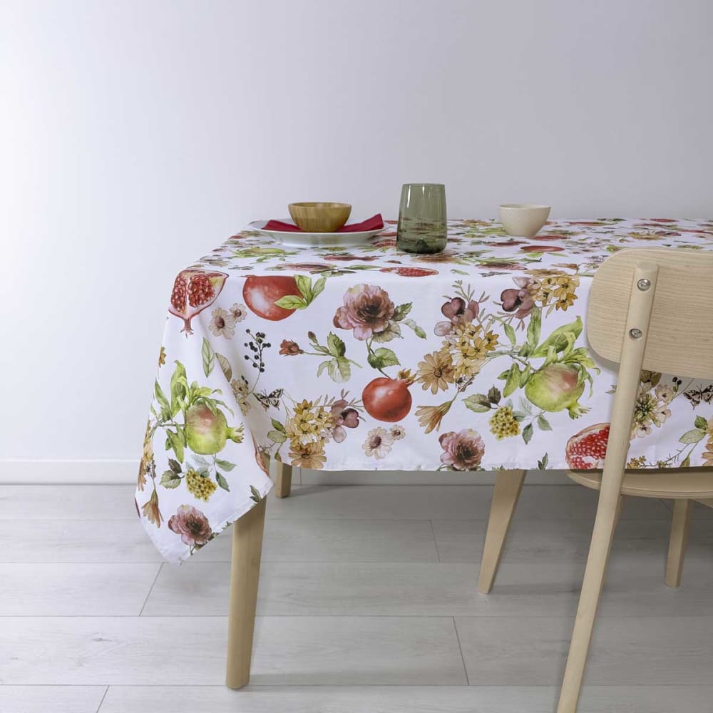 Nappe enduite anti-taches en coton 140x250 cm rouge