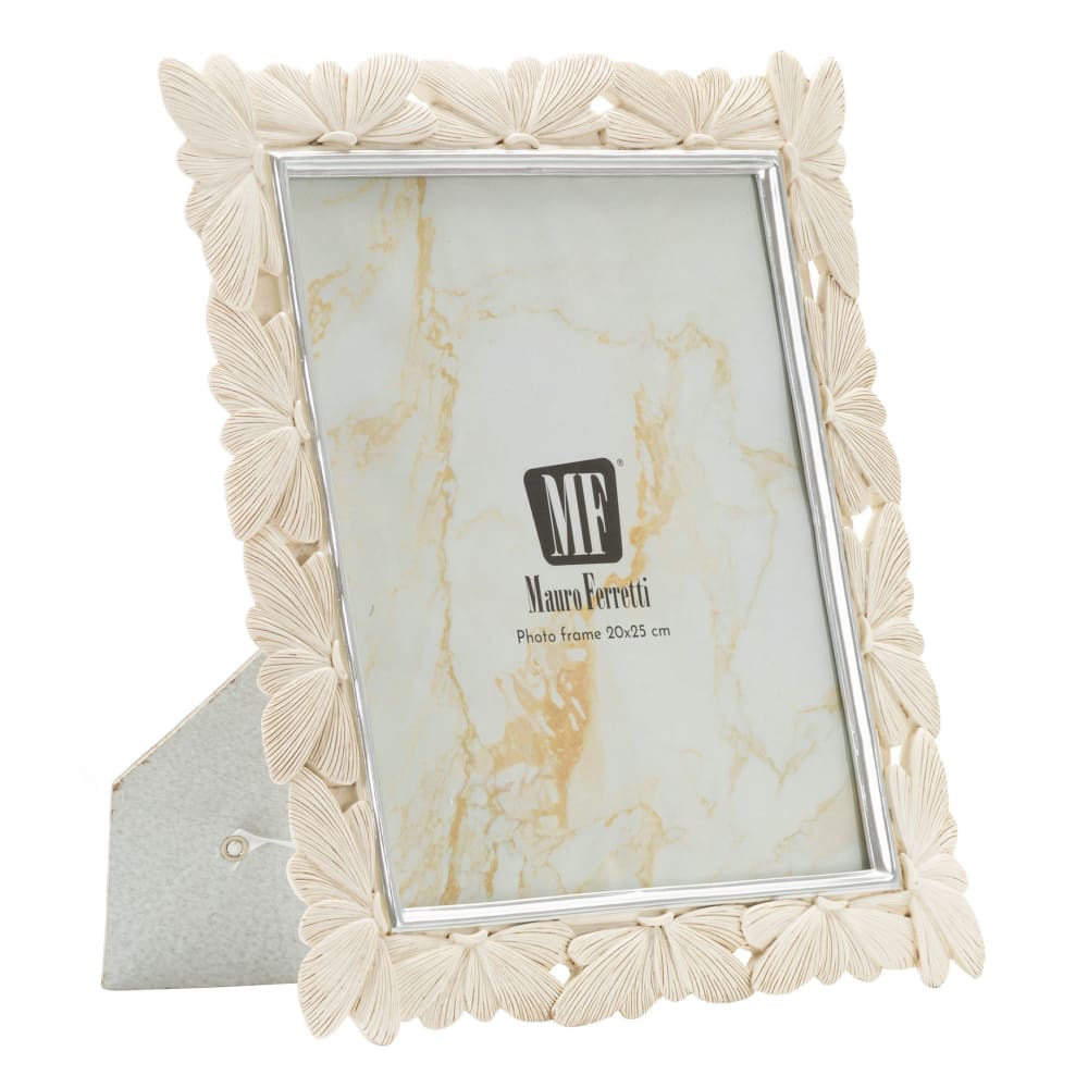 Cadre en résine crème 28x2x33,3 cm (mesure intérieure 20x25 cm)