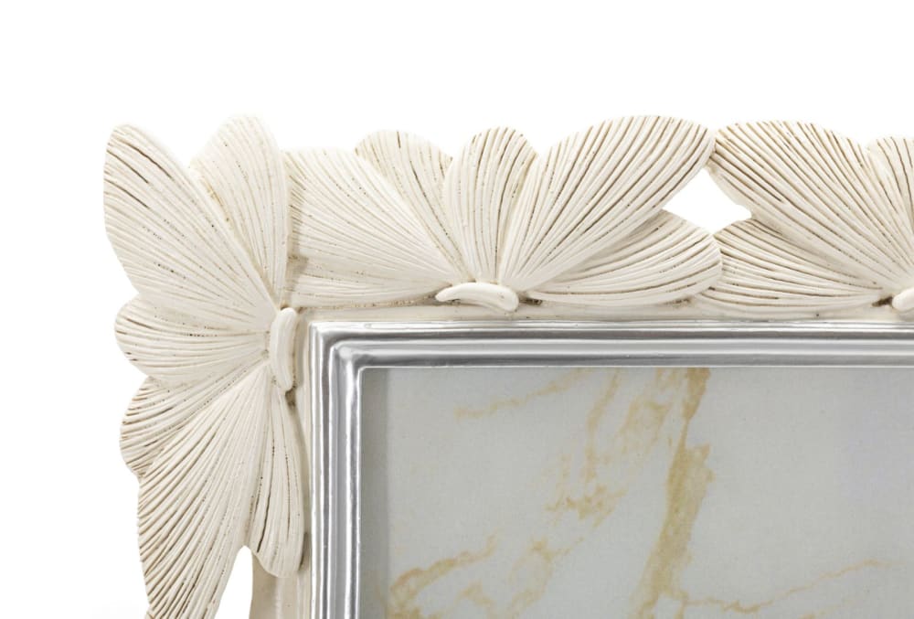 Cadre en résine crème 28x2x33,3 cm (mesure intérieure 20x25 cm) — vue 4