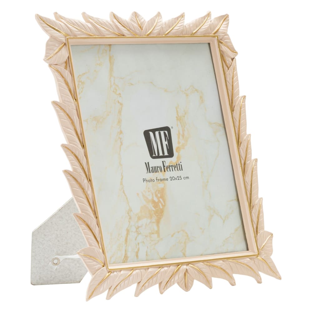 Cadre en résine dorée 27x2x32,3 cm (mesure intérieure 20x25 cm)