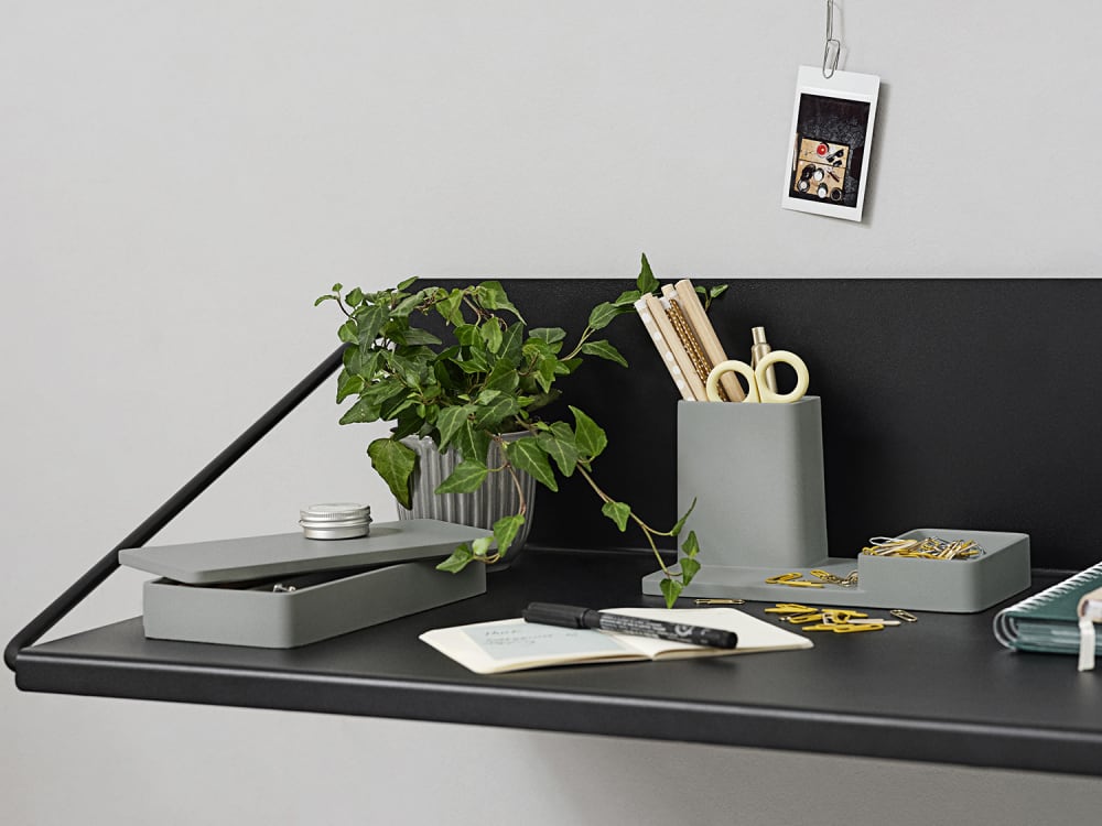 Porte stylo en ciment gris galet — vue 3