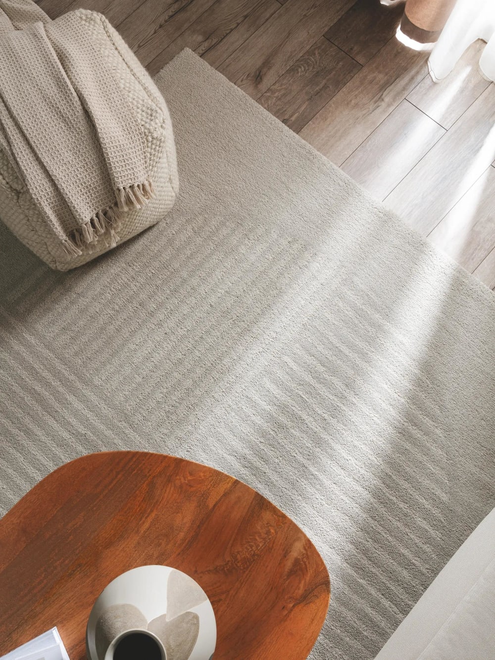 Tapis gris clair 120x170 — vue 4