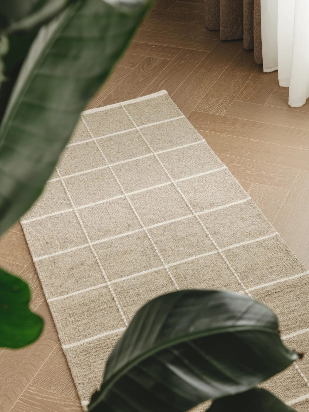 Tapis de couloir en laine taupe 70x200 — vue 4