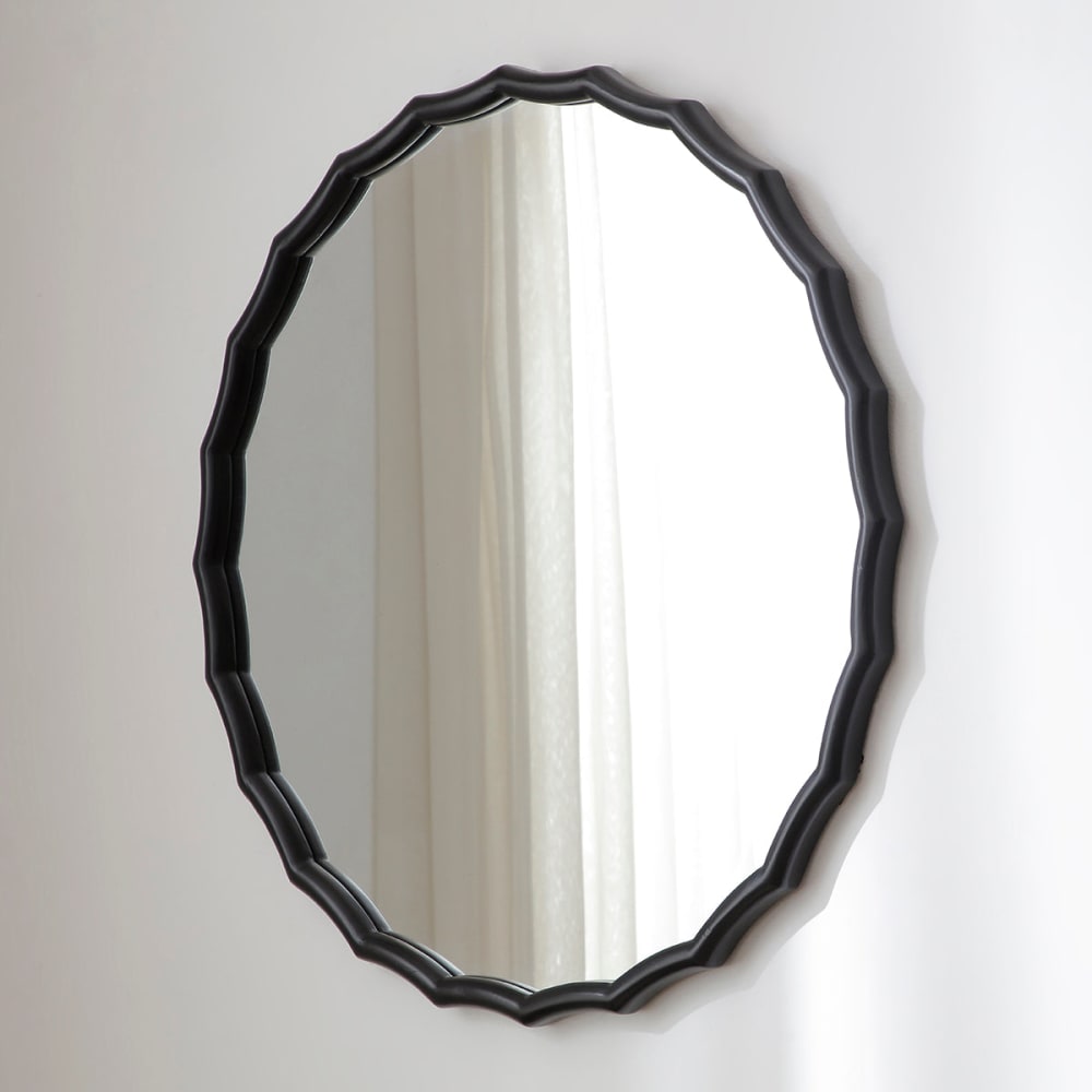Miroir rond décoratif ondulé en bois noir H76