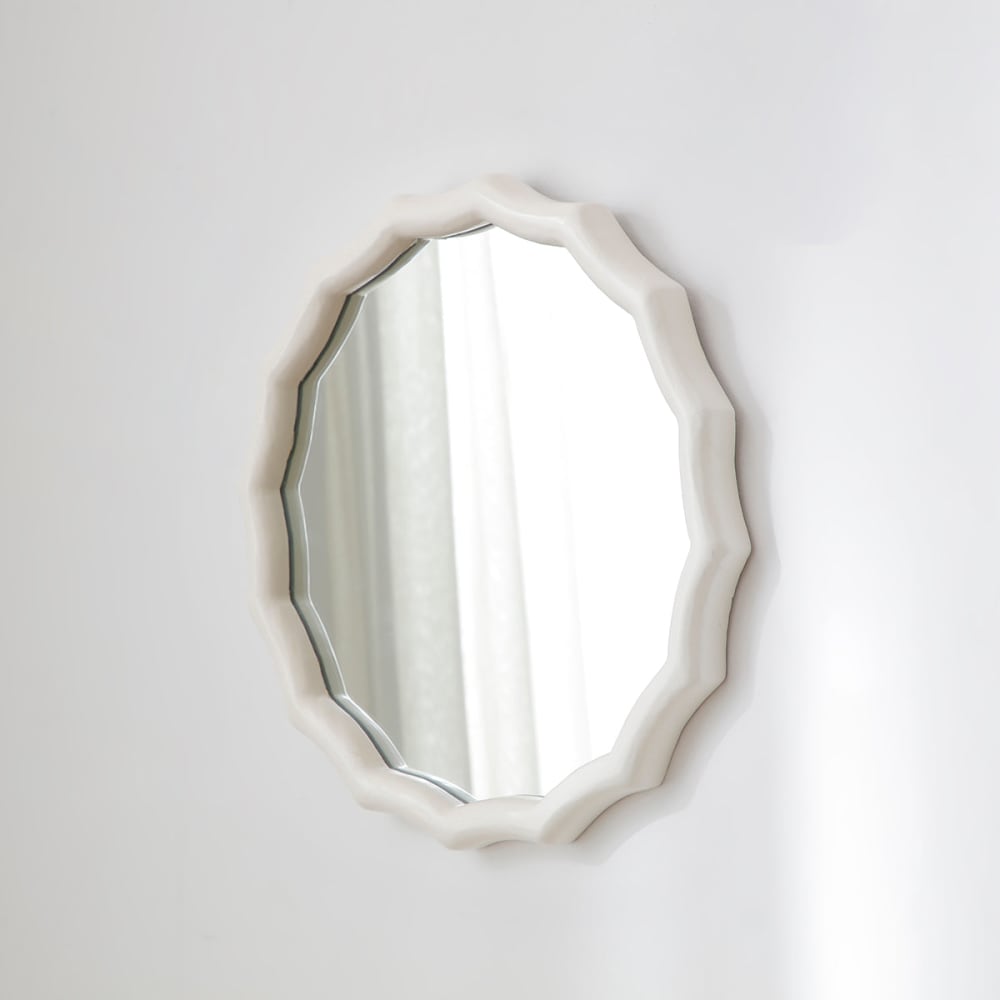 Miroir rond décoratif ondulé en bois blanc h38