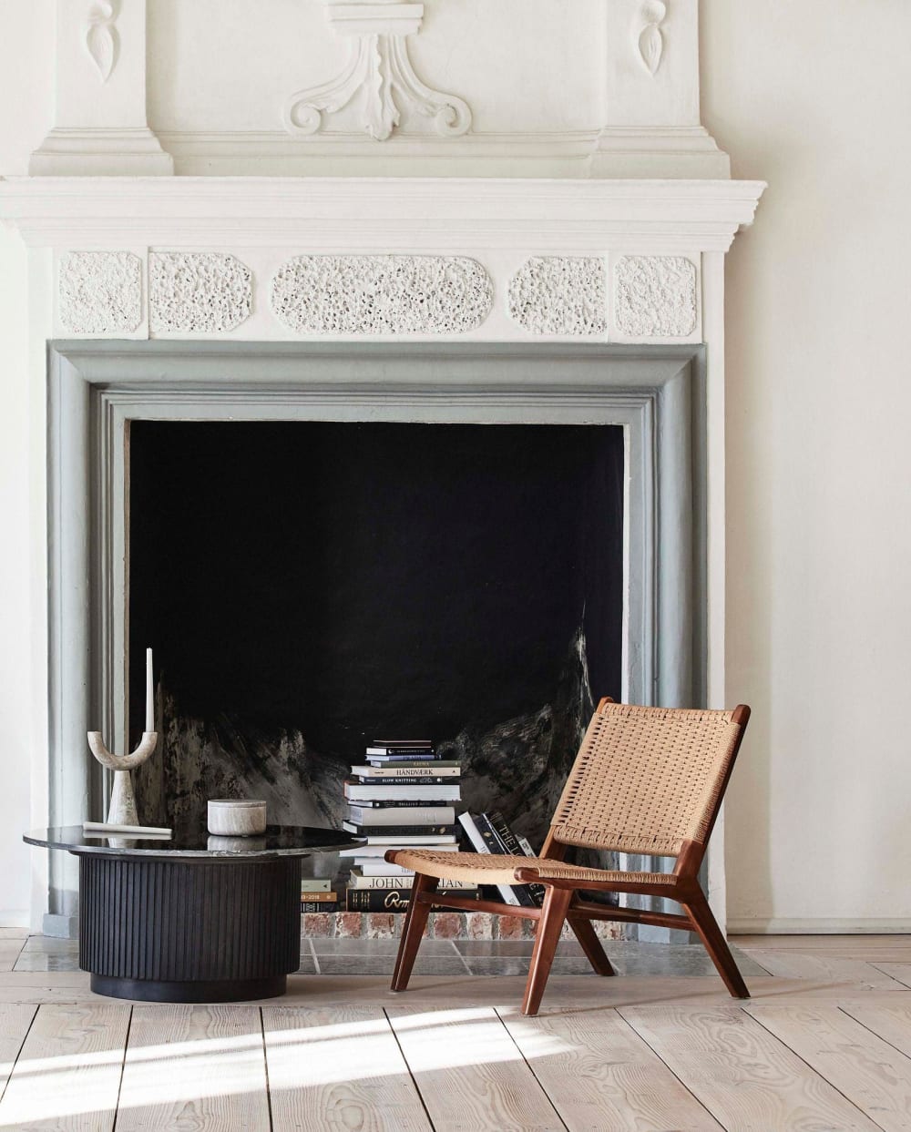 Couchtisch ERIE Ø90cm aus Marmor, Schwarz - Maisons Du Monde