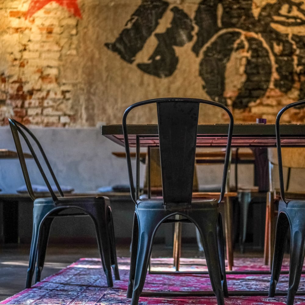 hjh OFFICE Bistrostuhl aus Metall, Schwarz Schwarz Metall