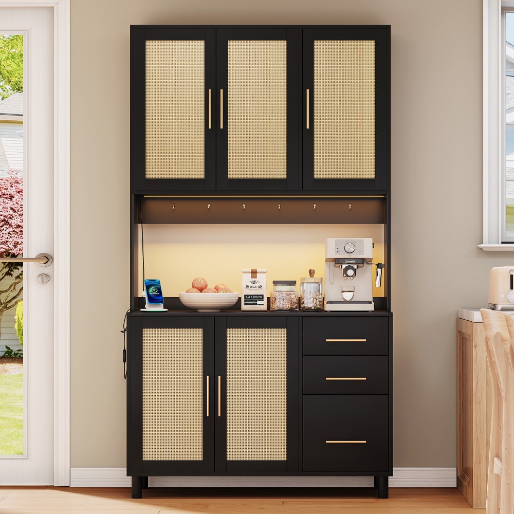 Vitrine haute en effet bois et rotin, éclairage LED, prises intégrées