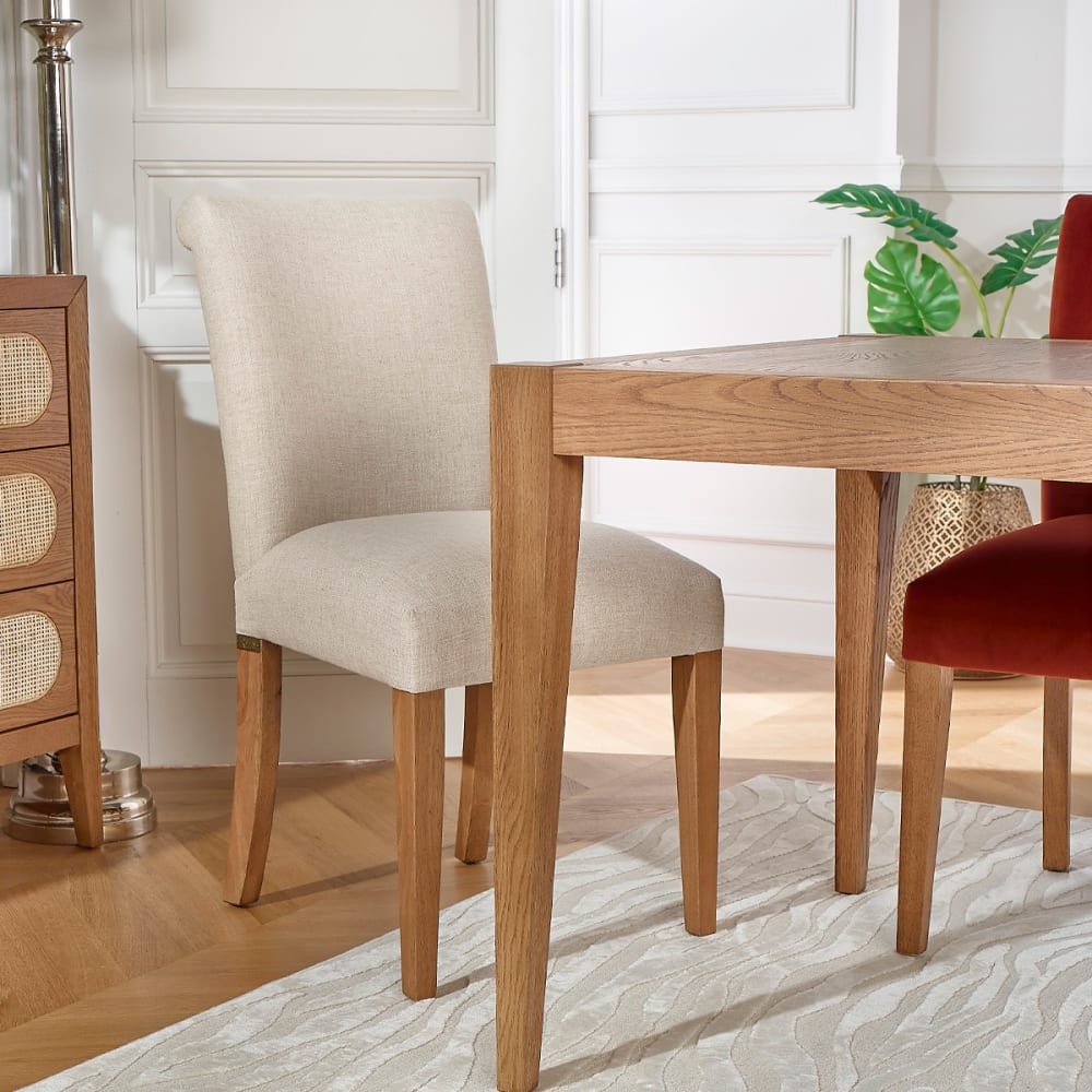Robin des Bois Feuerfeste Esszimmerstühle aus Massivholz Leinen style classic chic Beige