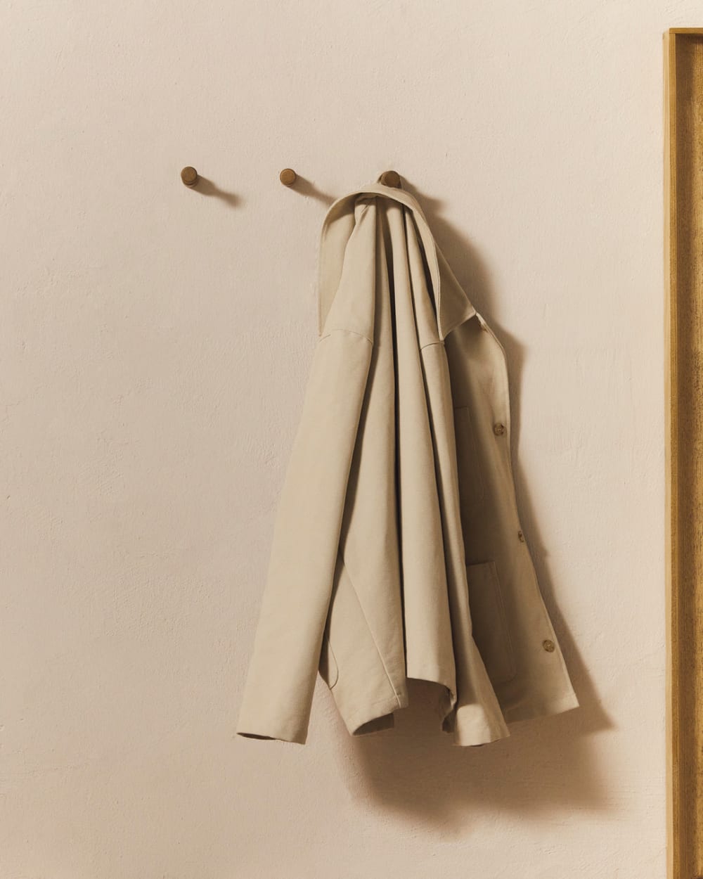 Lot de 3 patères en bois naturel — vue 4