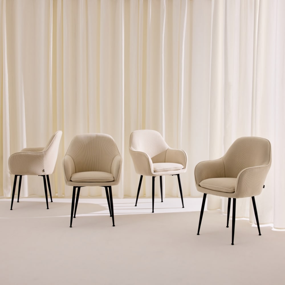 sweeek 4er-Set antikweiße Samt-Sessel mit Metalbeinen style vintage - Samt
