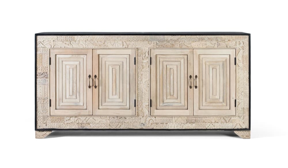 Buffet à quatre portes et détails sculptés à la main 195 cm