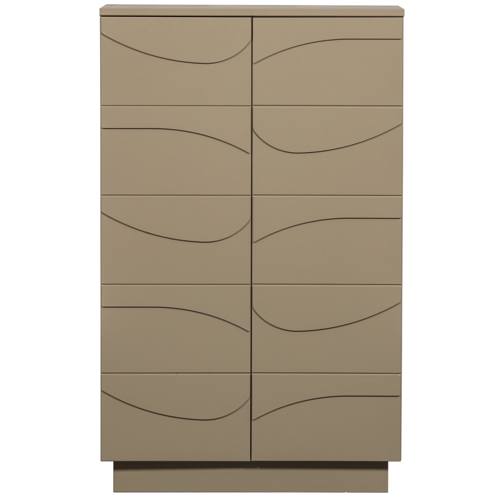 Armoire en pin marron