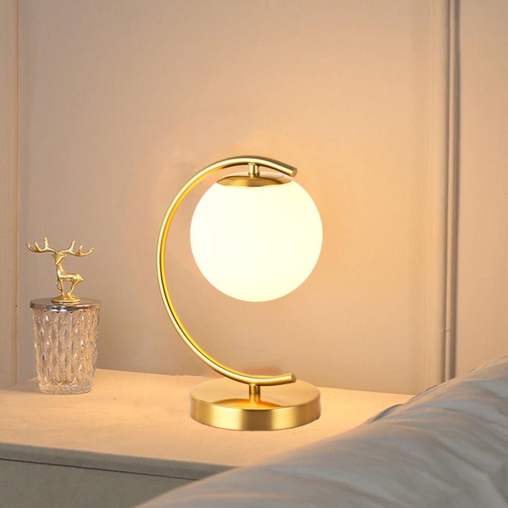 Lampe de table lune avec globe en verre opalin, E27, dorée — vue 3