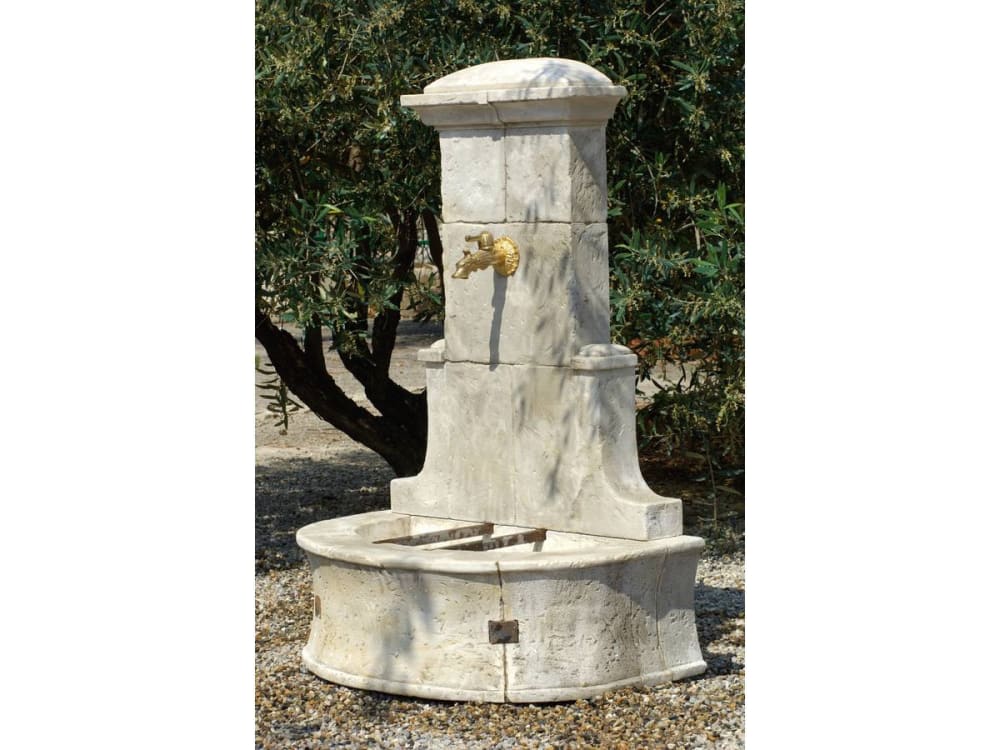 Fontaine de jardin en pierre reconstituée  79 x 49x 113 cm