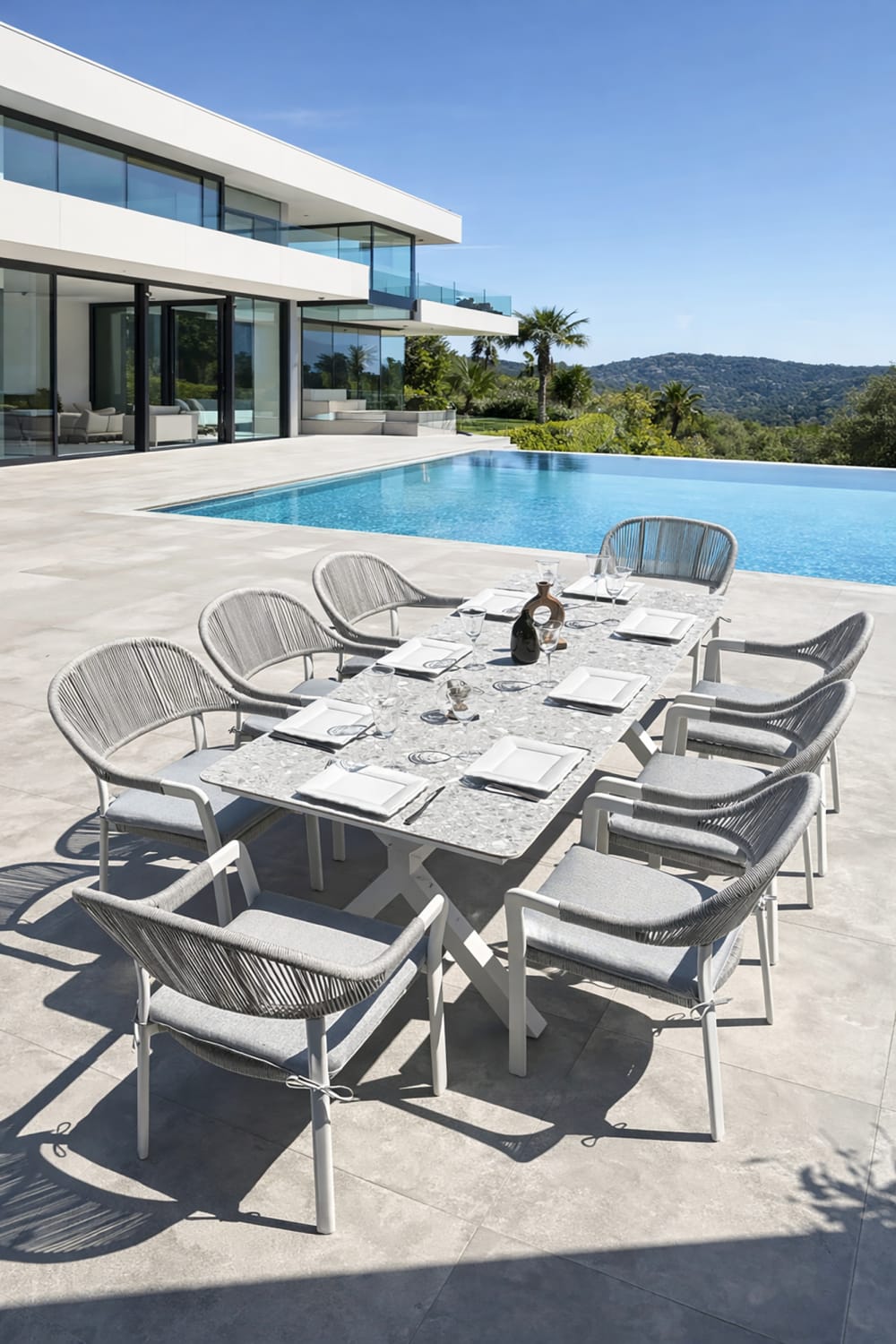 Ensemble repas de jardin 8 places en aluminium