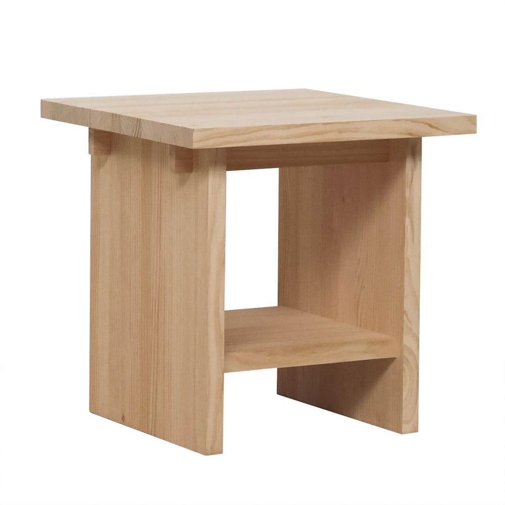 Table d'appoint en pin