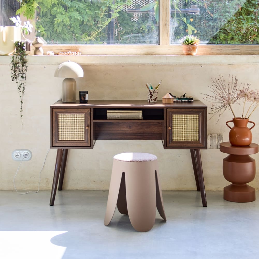 sweeek Schreibtisch mit Rattan-Geflecht, dunklem Holzdekor und 2 Türen B 120 style vintage Braun Spanplatte