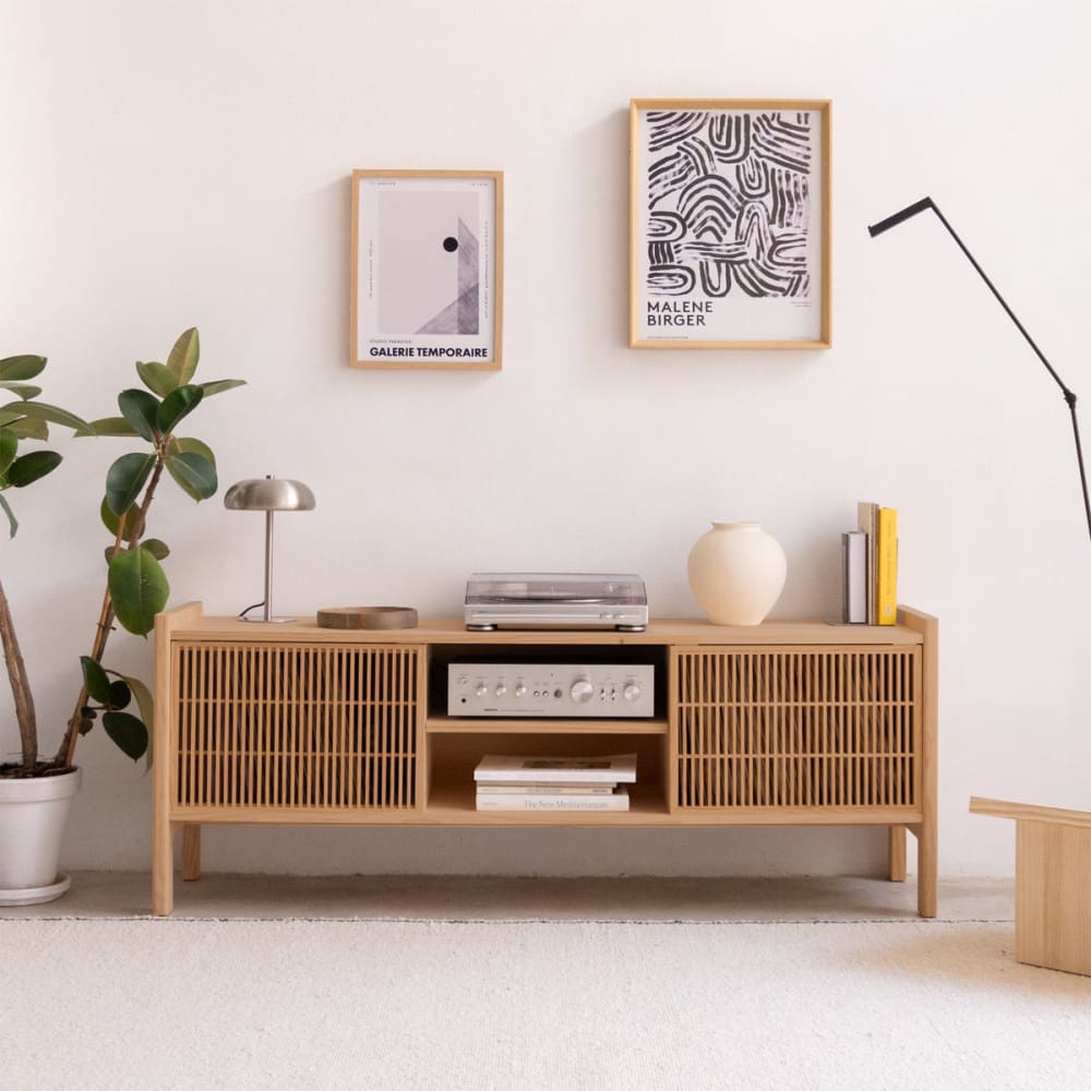 Meuble TV en pin massif verni couleur chêne 151,2 cm