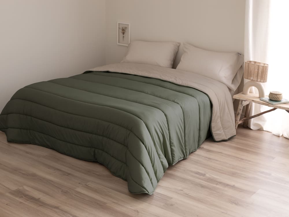 Édredon 100% Microfibre Olive verte 180x260 cm Édredon 100% Microfibre Olive verte 180x260 cm
