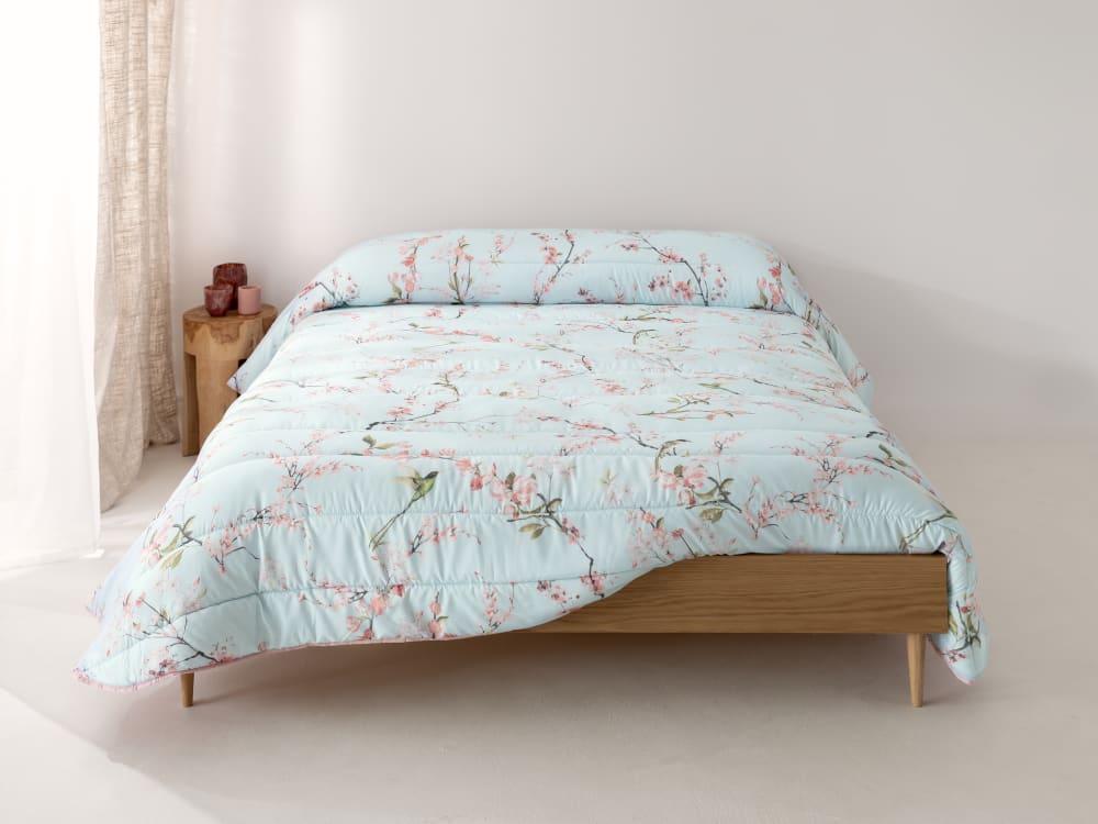 Steppdecke aus 100 % Mikrofaser 270x260 cm Mehrfarbig - Maisons