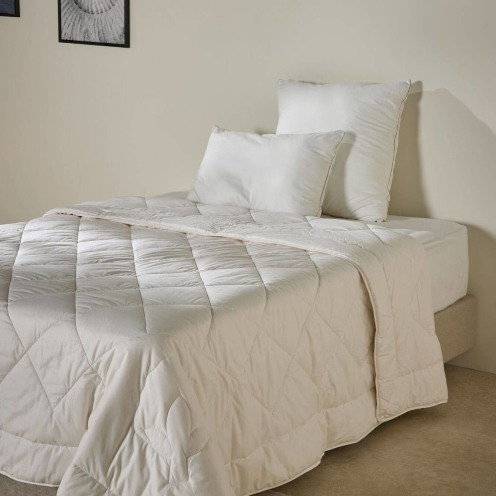 Couette légère en coton biologique 200 x 200 cm - Maisons du Monde