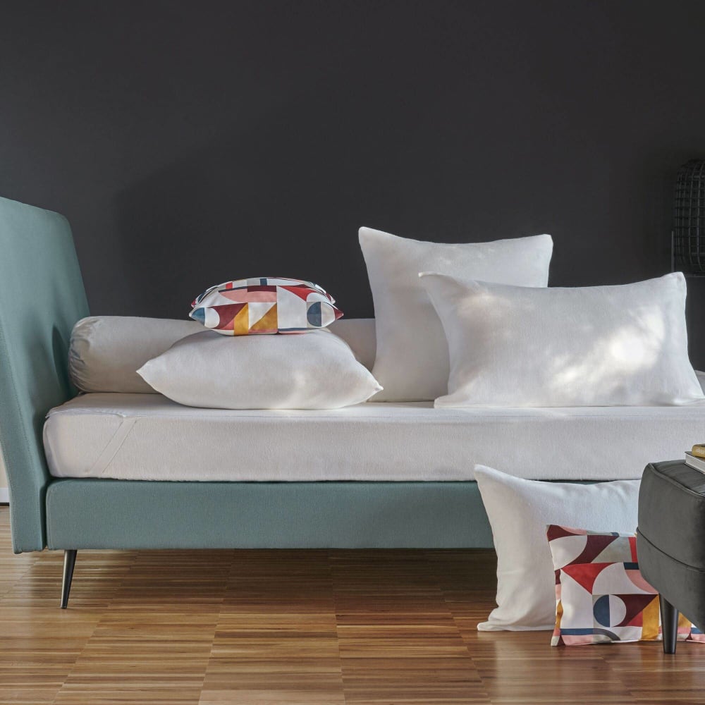 Protège matelas en coton bio blanc 120 x 190 cm - Maisons du Monde