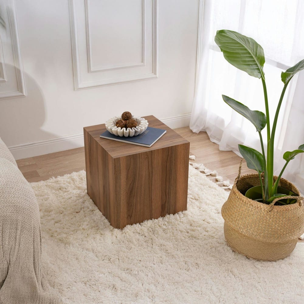 Bout de canapé cube moderne - décor noyer