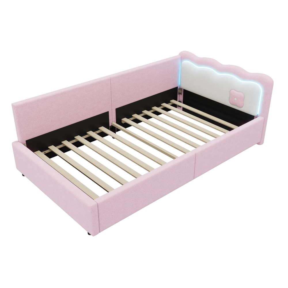 Lit enfant rose en fausse