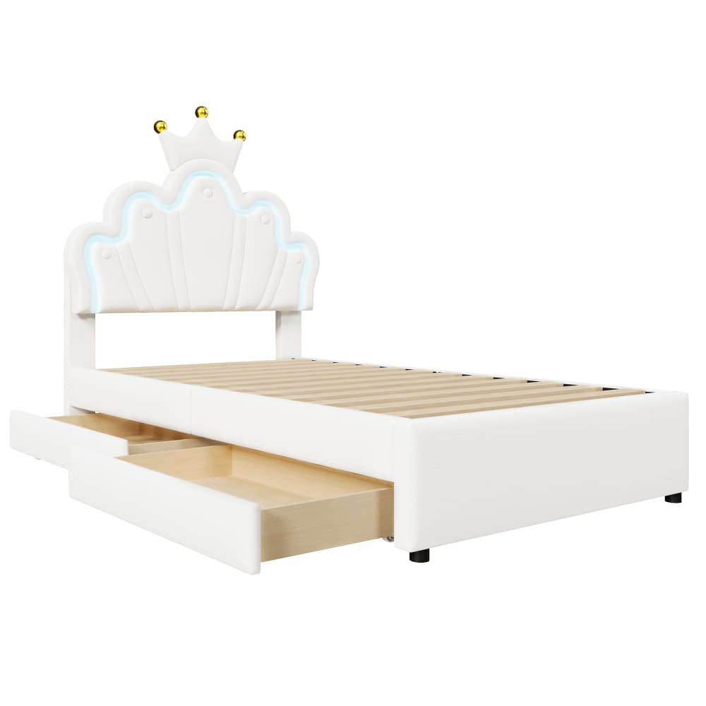 Lit enfant en cuir blanc