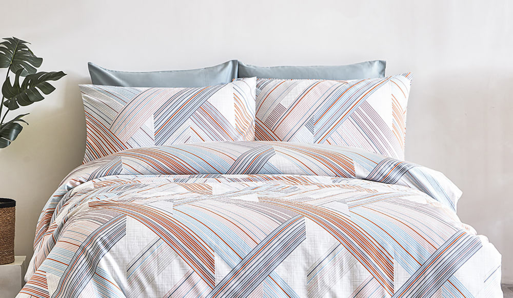 Parure de lit 2 personnes 200x200 cm satin de coton imprimé - Maisons du Monde