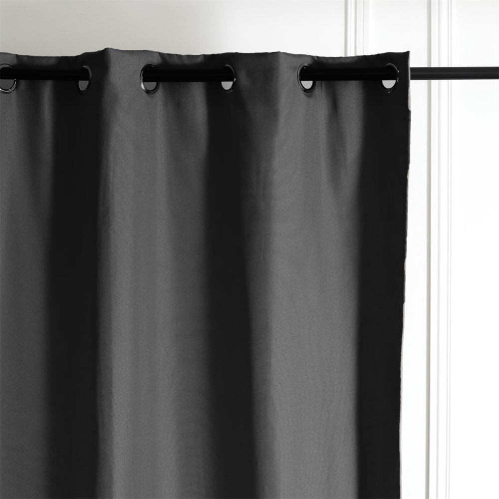 Rideau isolant polaire noir 135x240 cm — vue 3