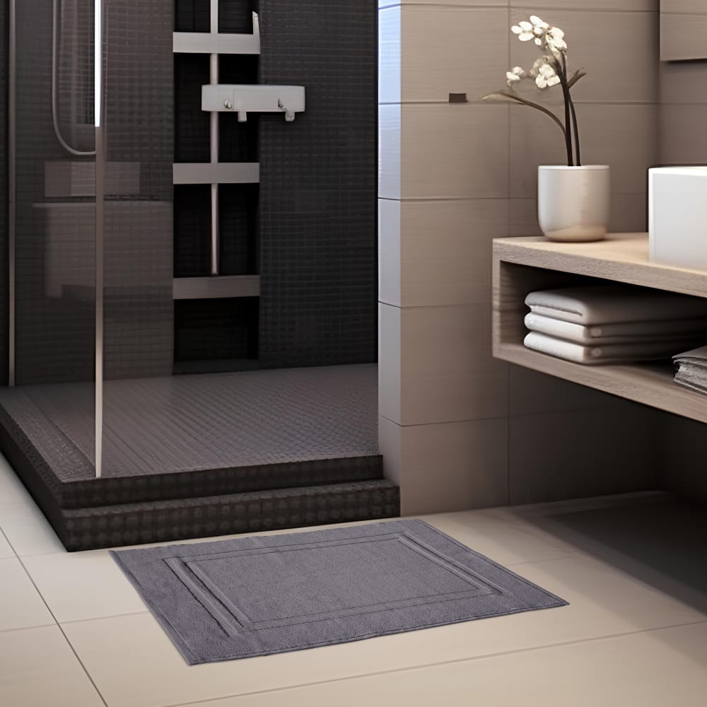 tapis de douche uni 50x70cm 100% Coton - Gris Foncé, — vue 3