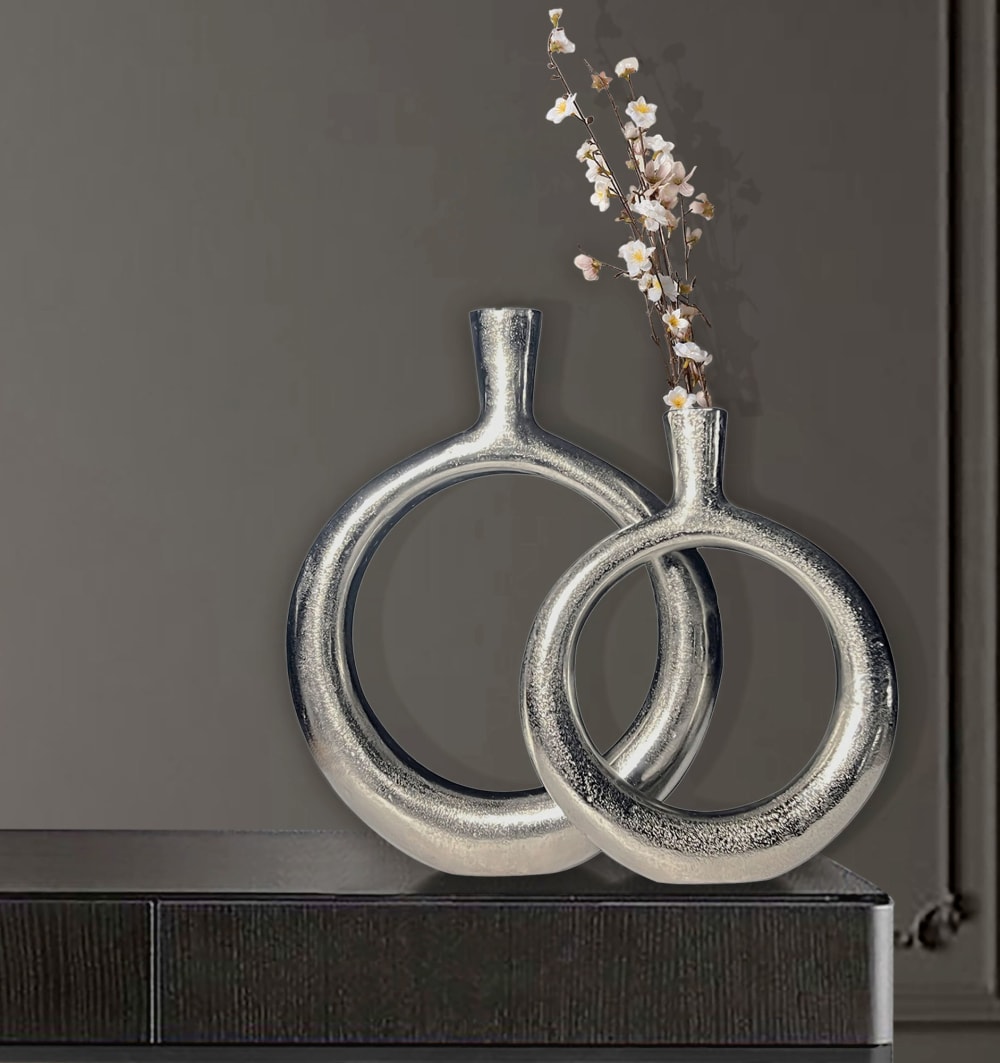 Lot de 2 vases de table en aluminium, argenté — vue 4