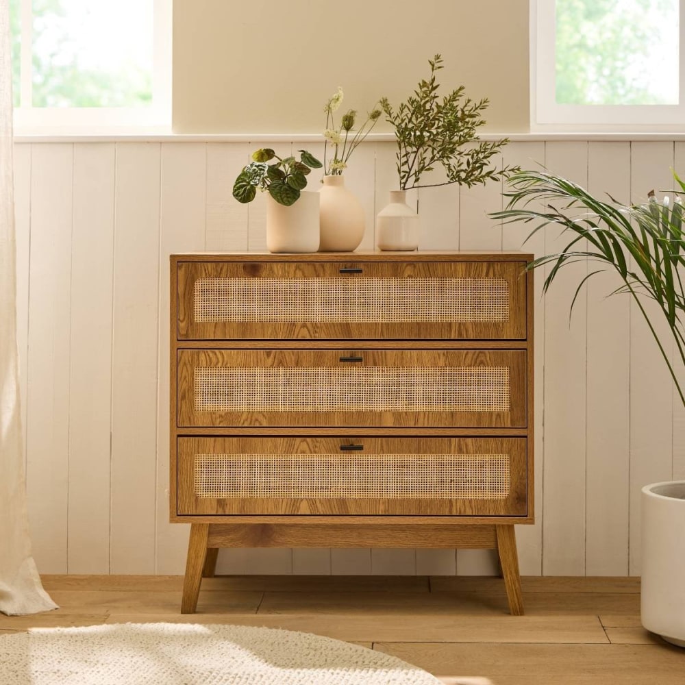 Commode 3 tiroirs avec façades en rotin et pieds en bois l80 cm