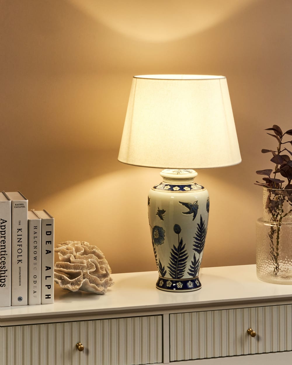 Lampe à poser porcelaine blancbleu — vue 3