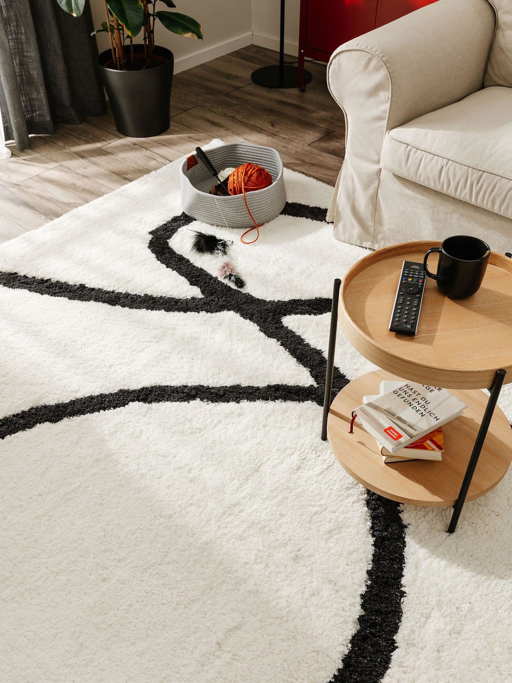 Tapis à poils longs noir & blanc 140x200 — vue 4