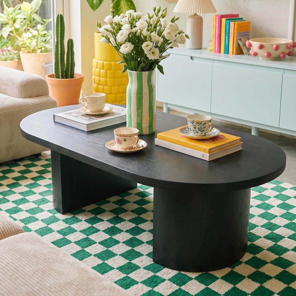 Moderner ovaler Couchtisch (120 cm) mit schwarzem Holzeffekt -
