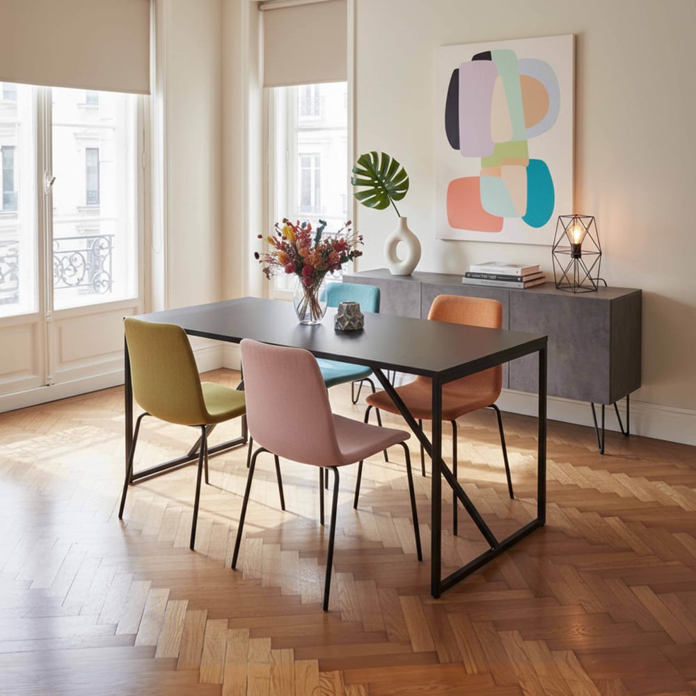 Table à manger rectangulaire 4 places en acier noir