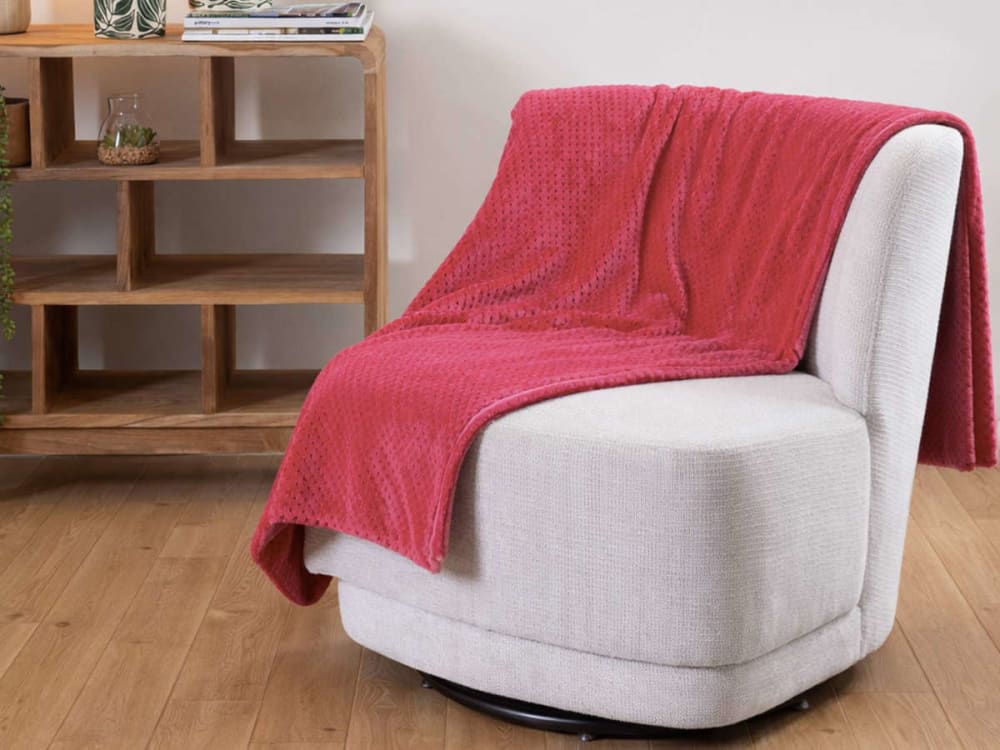 Plaid en polyester couleur Fushia