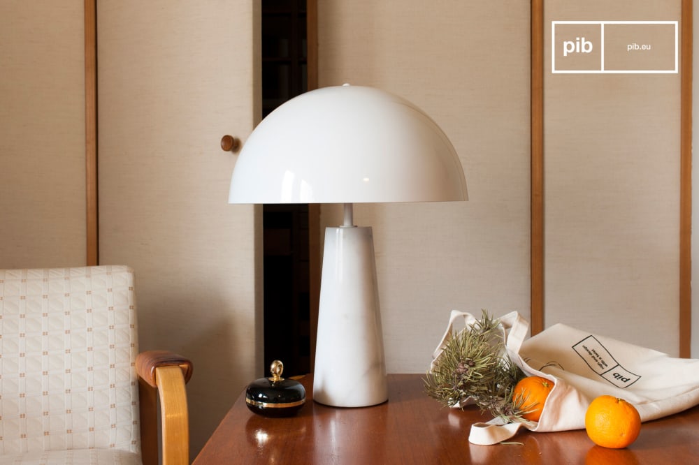 Lampe champignon en marbre blanc — vue 4