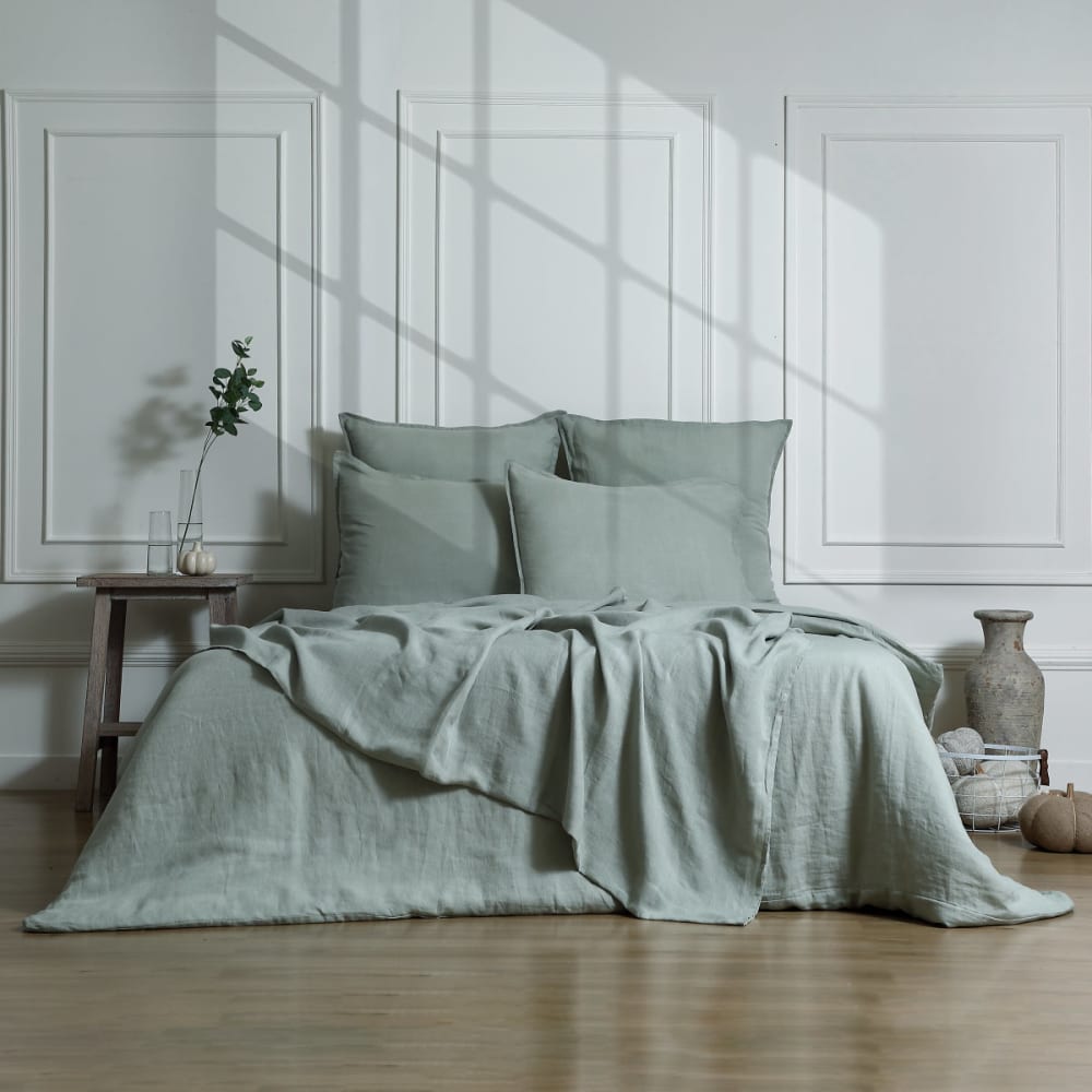 Parure + taies 50x70 lin lavé vert céladon 260x240