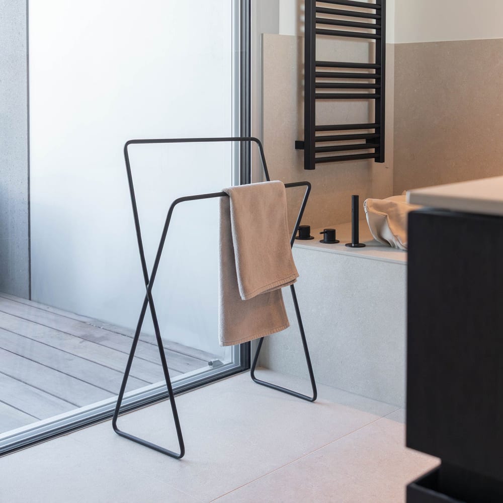 Porte-serviettes double carré en métal, 85 x 60 x 30 cm