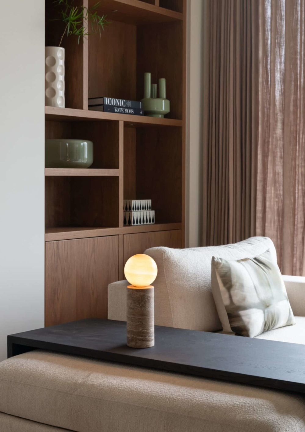 Lampe de table travertin brun ø12cm — vue 4