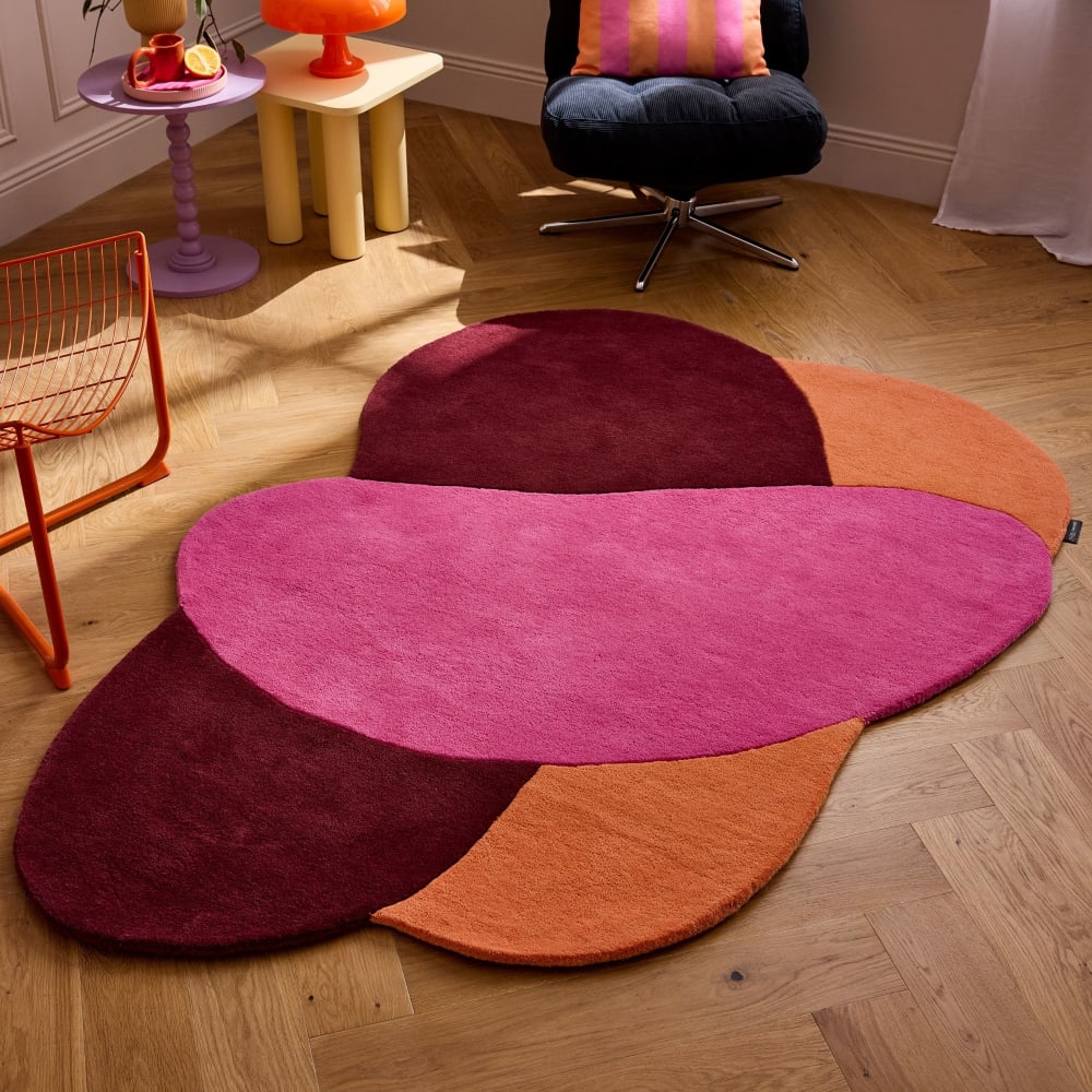 Tapis Laine Tissé à la main forme fleur Rose 133x190