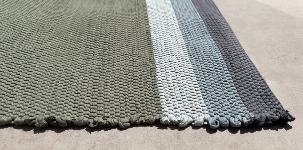 Tapis en coton recyclé tissé à la main vert 120 x 170 cm — vue 4