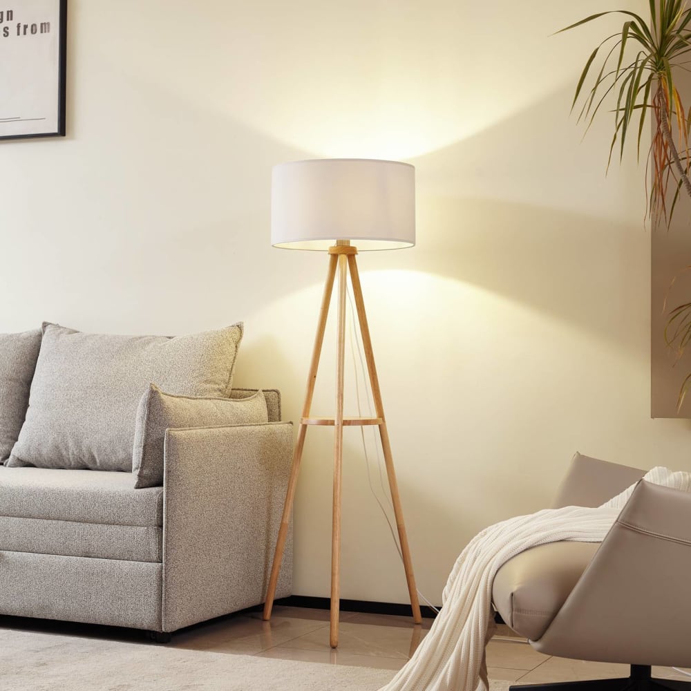 Tripod Stehlampe aus Holz, weiß, Holz hell - Maisons Du Monde